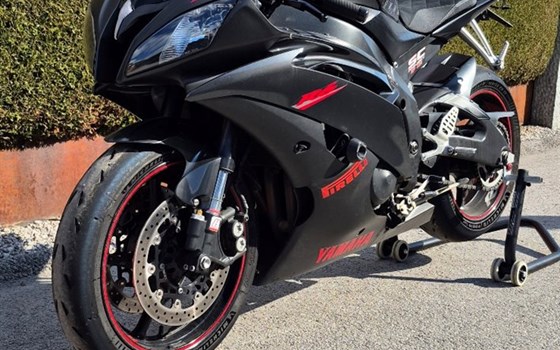 Gebrauchtmotorrad Yamaha YZF-R6 - Bild 4