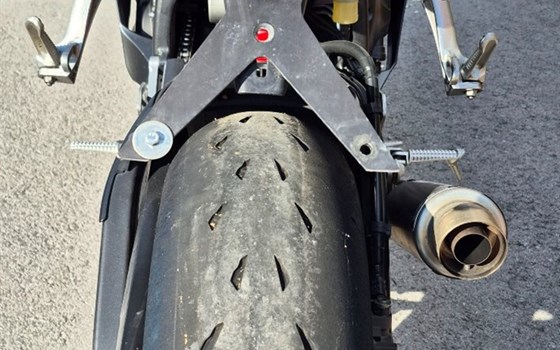 Gebrauchtmotorrad Yamaha YZF-R6 - Bild 2