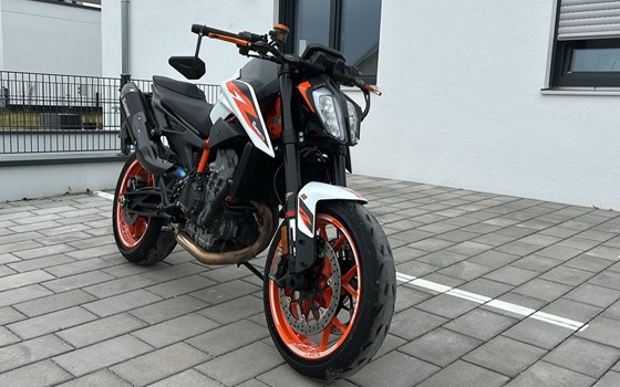 Gebrauchtmotorrad KTM 890 Duke R - Bild 2