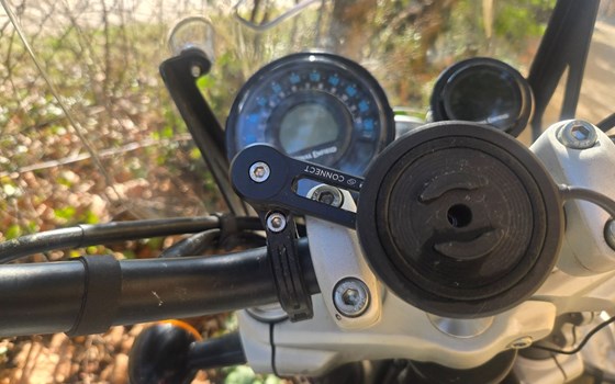 Gebrauchtmotorrad Royal Enfield Super Meteor 650 - Bild 8