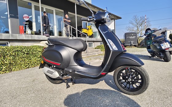Gebrauchtmotorrad Vespa Sprint 50 - Bild 1