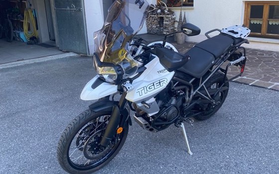 Gebrauchtmotorrad Triumph Tiger 800 XCA - Bild 2