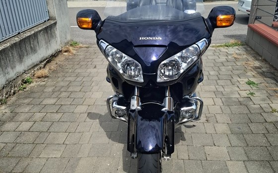 Gebrauchtmotorrad Honda GL 1800 Goldwing Tour - Bild 1