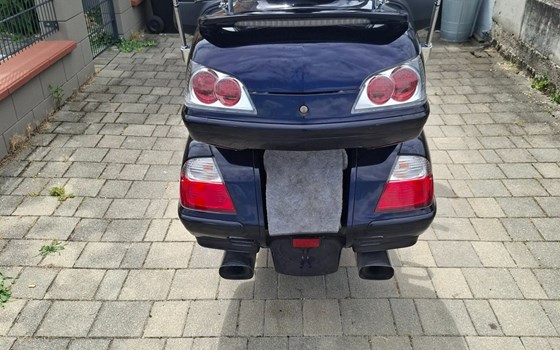 Gebrauchtmotorrad Honda GL 1800 Goldwing Tour - Bild 2