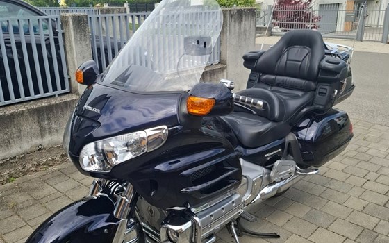 Gebrauchtmotorrad Honda GL 1800 Goldwing Tour - Bild 4