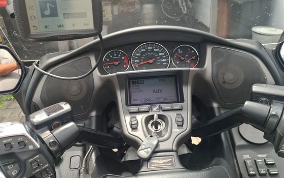 Gebrauchtmotorrad Honda GL 1800 Goldwing Tour - Bild 5