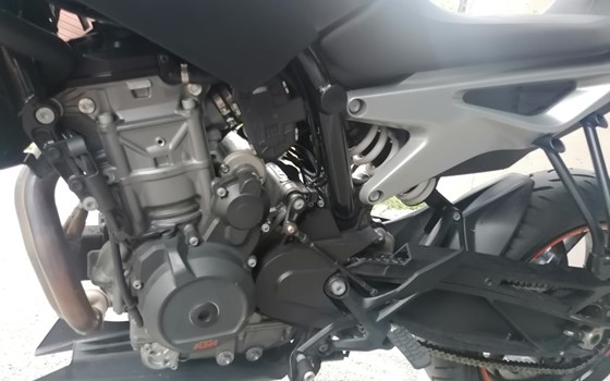 Gebrauchtmotorrad KTM 790 Duke - Bild 11