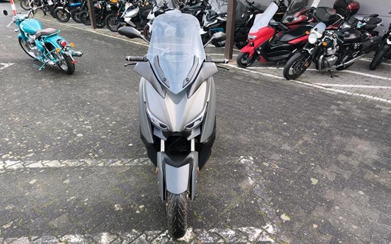 Gebrauchtmotorrad Yamaha XMAX 125 Tech MAX - Bild 3