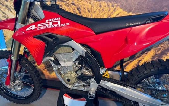 Gebrauchtmotorrad Ducati Desmo450 MX - Bild 7