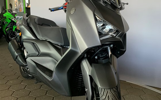 Gebrauchtmotorrad Yamaha XMAX 300 - Bild 2