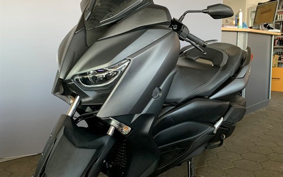 Gebrauchtmotorrad Yamaha XMAX 300 - Bild 1