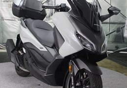 Gebrauchte Honda Forza 125