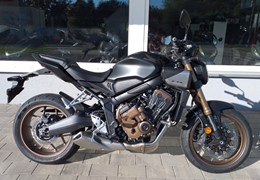 Neumotorrad Honda CB650R E-Clutch