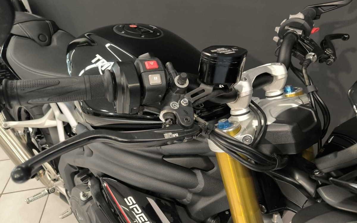 Angebot Triumph Speed Triple 1200 RS