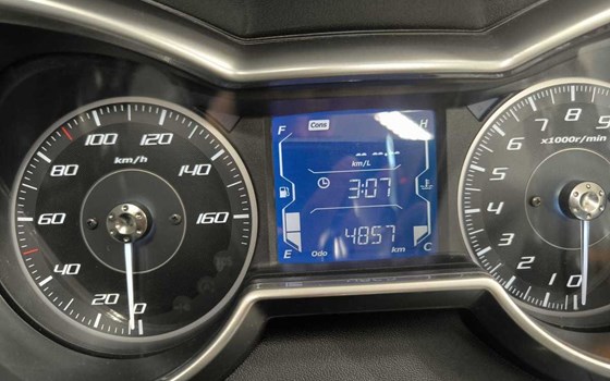 Gebrauchtmotorrad Yamaha XMAX 125 Tech MAX - Bild 7