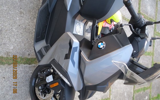 Gebrauchtmotorrad BMW C 400 X - Bild 11