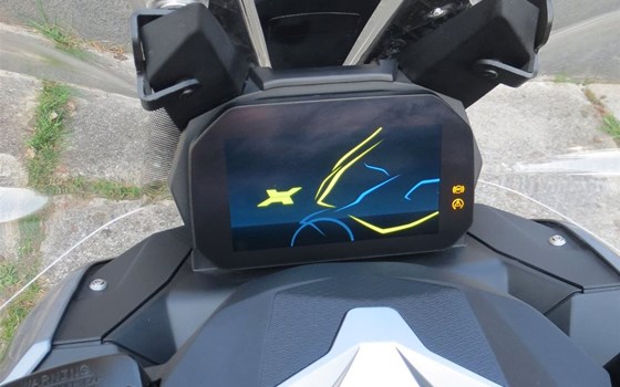 Gebrauchtmotorrad BMW C 400 X - Bild 4