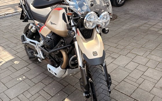 Gebrauchtmotorrad Moto Guzzi V85 TT Travel - Bild 11
