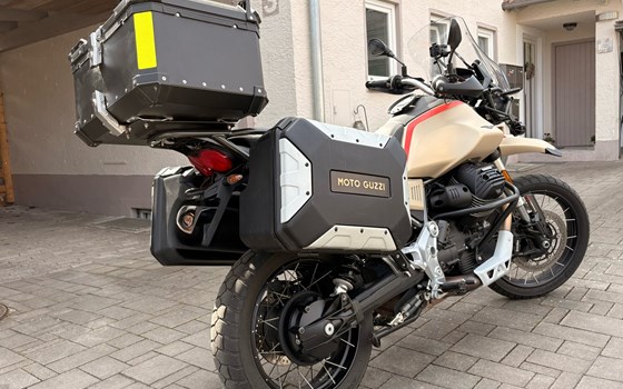 Gebrauchtmotorrad Moto Guzzi V85 TT Travel - Bild 6