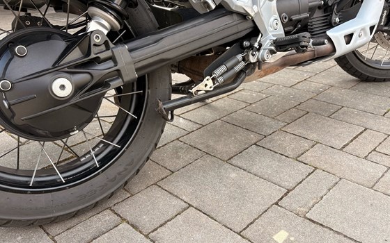 Gebrauchtmotorrad Moto Guzzi V85 TT Travel - Bild 9