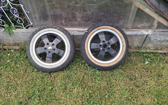 Gebrauchtmotorrad Vespa GTS 250 i.e. - Bild 12