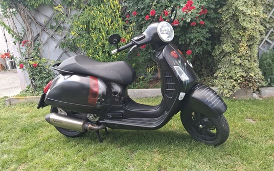 Gebrauchtmotorrad Vespa GTS 250 i.e. - Bild 17