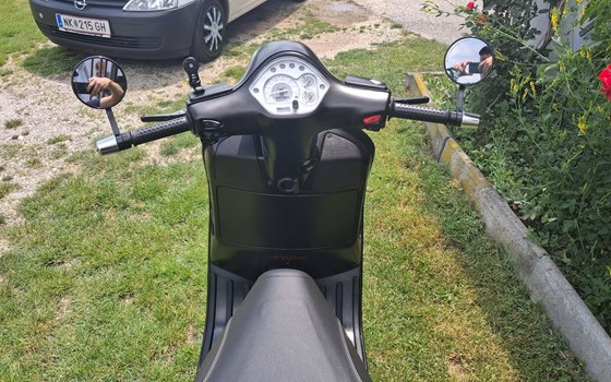 Gebrauchtmotorrad Vespa GTS 250 i.e. - Bild 5