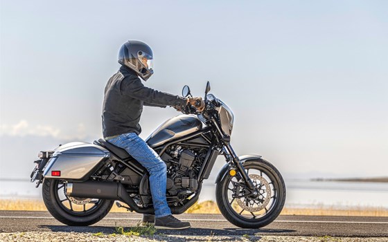 Neufahrzeug Honda CMX1100T Rebel DCT - Bild 11