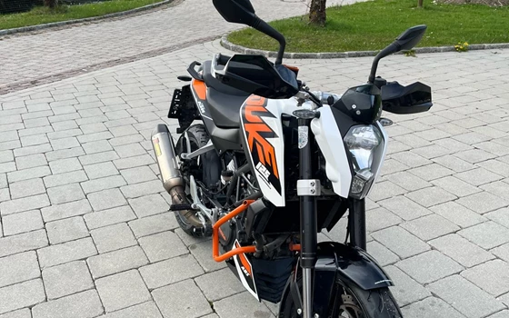 Gebrauchtmotorrad KTM 125 Duke - Bild 1