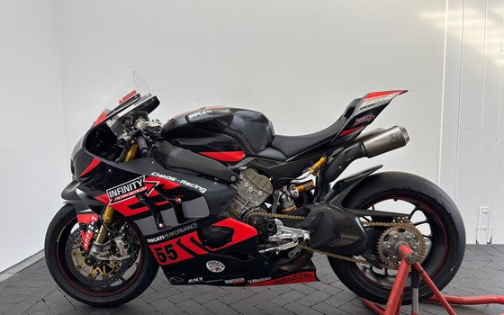 Gebrauchtmotorrad Ducati Panigale V4 - Bild 1