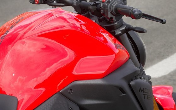 Neufahrzeug Ducati Monster - Bild 6