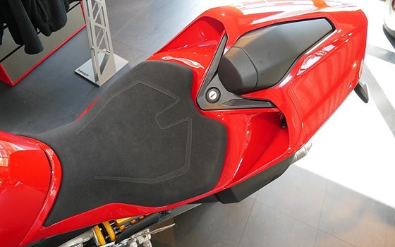 Neufahrzeug Ducati Panigale V2 S - Bild 9