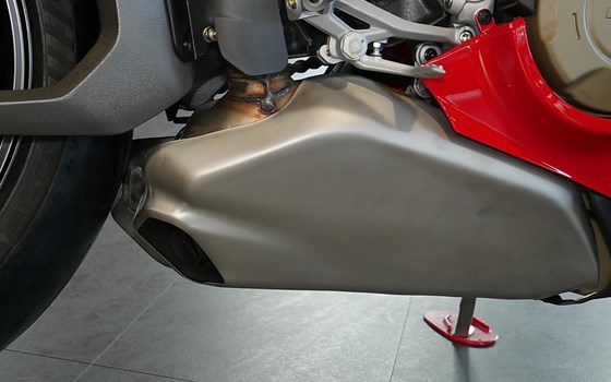 Neufahrzeug Ducati Panigale V4 - Bild 11