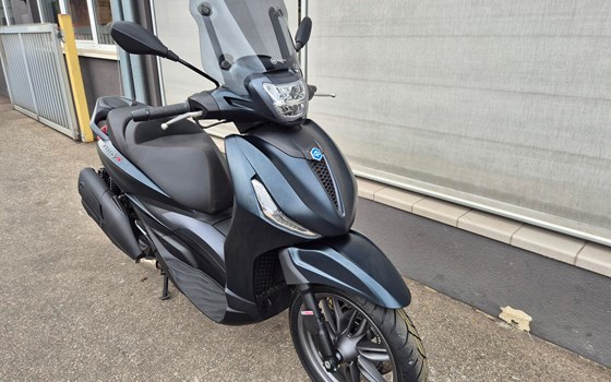 Gebrauchtmotorrad Piaggio Beverly 400 hpe - Bild 2