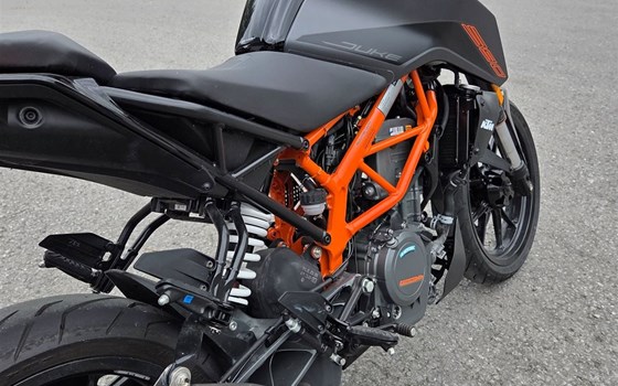 Gebrauchtmotorrad KTM 390 Duke - Bild 5