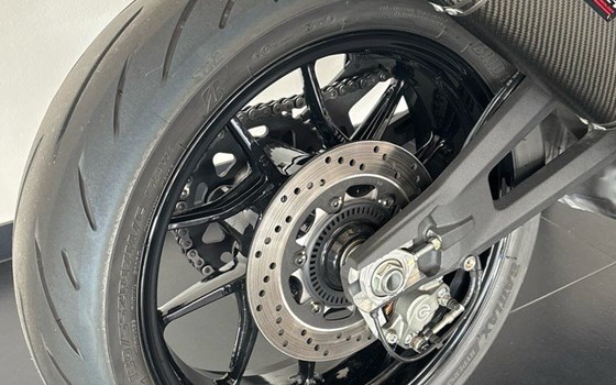 Gebrauchtmotorrad Ducati Monster + - Bild 5