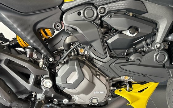 Gebrauchtmotorrad Ducati Monster + - Bild 7