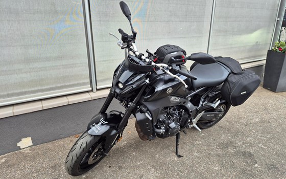 Gebrauchtmotorrad Yamaha MT-09 - Bild 10