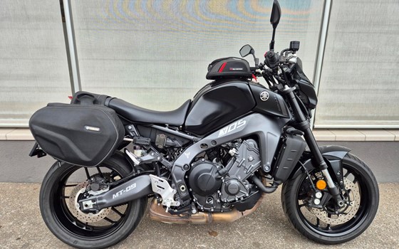 Gebrauchtmotorrad Yamaha MT-09 - Bild 1