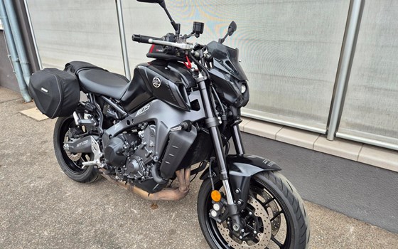 Gebrauchtmotorrad Yamaha MT-09 - Bild 2