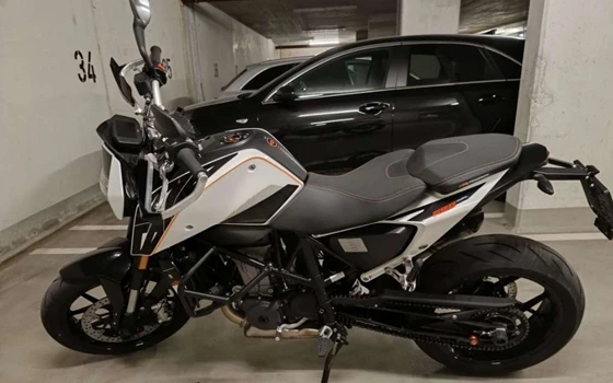 Gebrauchtmotorrad KTM 690 Duke - Bild 3