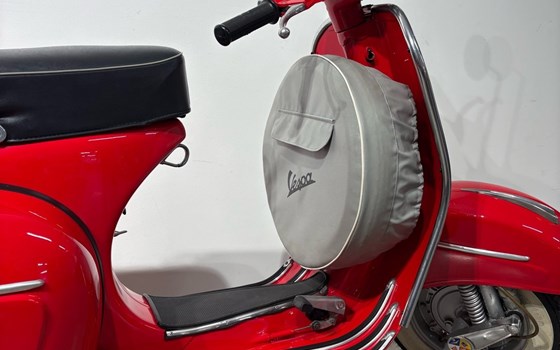 Gebrauchtmotorrad Vespa 150 Sprint - Bild 3