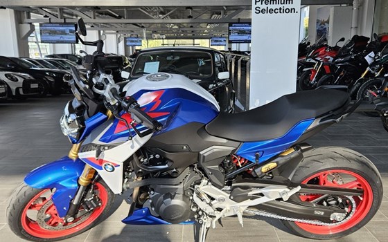 Gebrauchtmotorrad BMW F 900 R - Bild 2