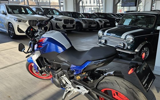 Gebrauchtmotorrad BMW F 900 R - Bild 3