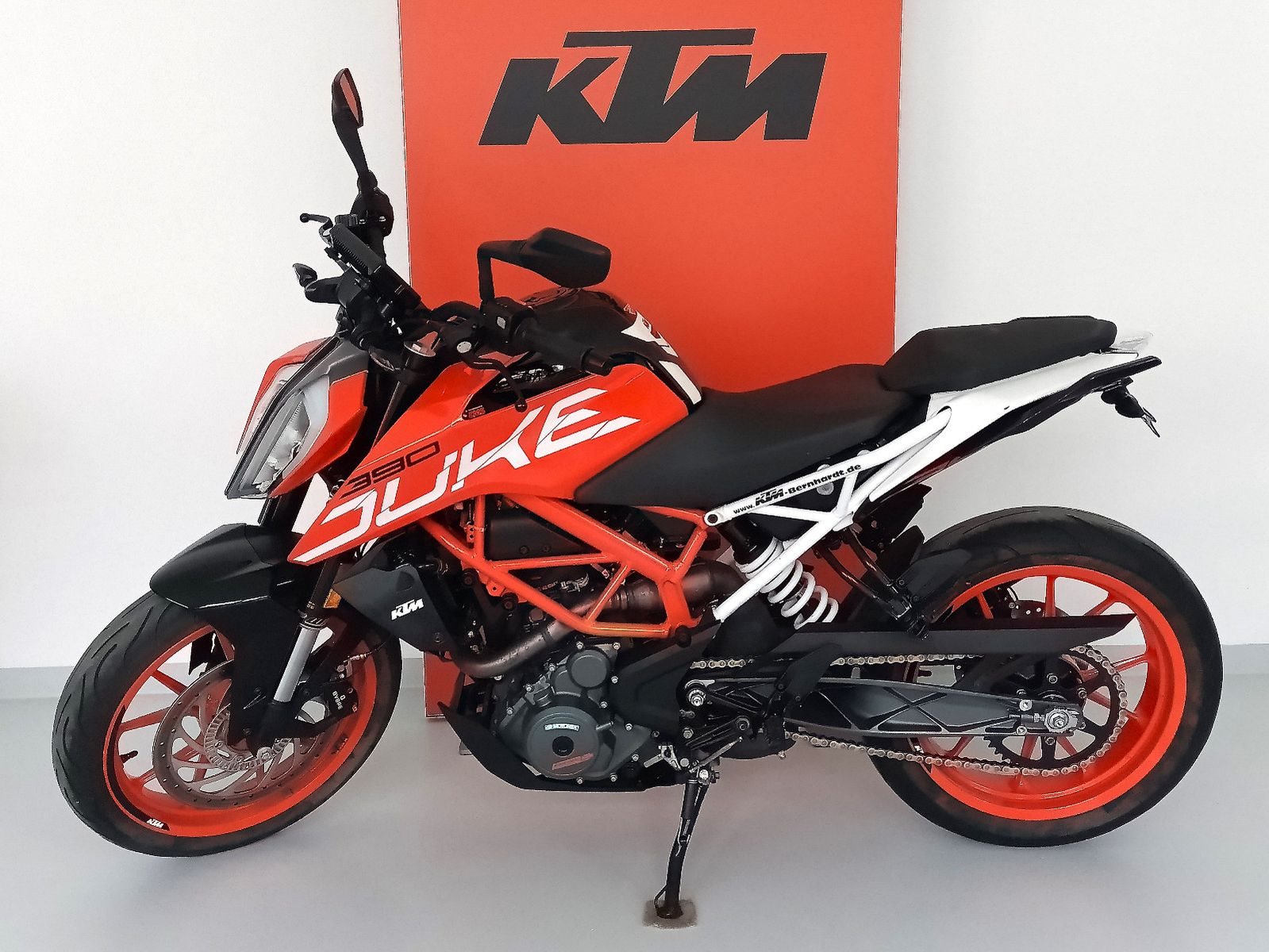 KTM 390 Duke mit Tieferlegung