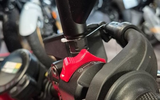 Gebrauchtmotorrad Yamaha XSR700 - Bild 9