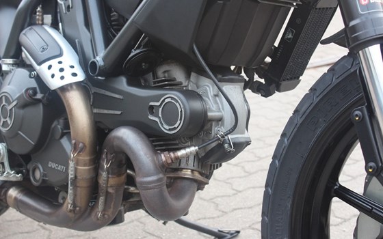 Gebrauchtmotorrad Ducati Scrambler Icon - Bild 11