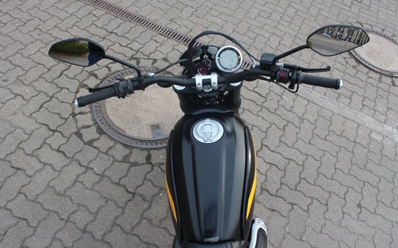 Gebrauchtmotorrad Ducati Scrambler Icon - Bild 9