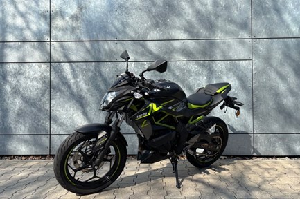 Kawasaki Z125