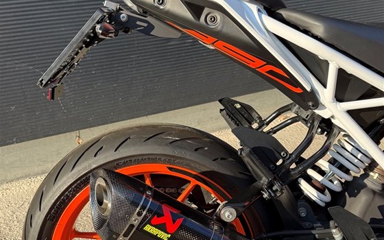 Gebrauchtmotorrad KTM 390 Duke - Bild 3